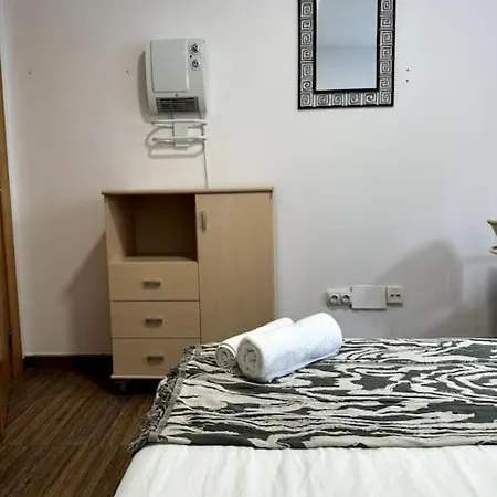 Oasis / Parking Gratis Apartment