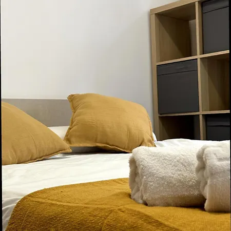 Oasis / Parking Gratis Apartment